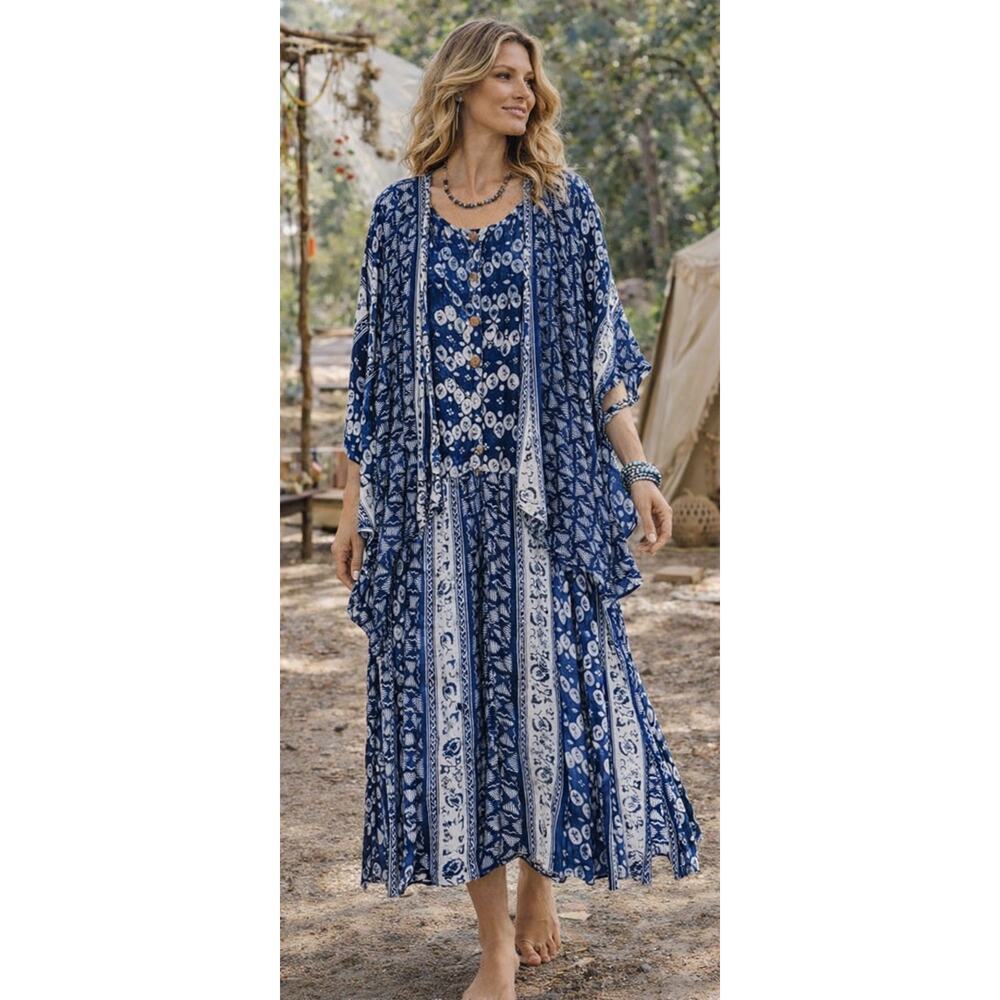 Vintage Ana Mori One Size 2 piece Beaded Crinkle Dress and Batwing Kimono